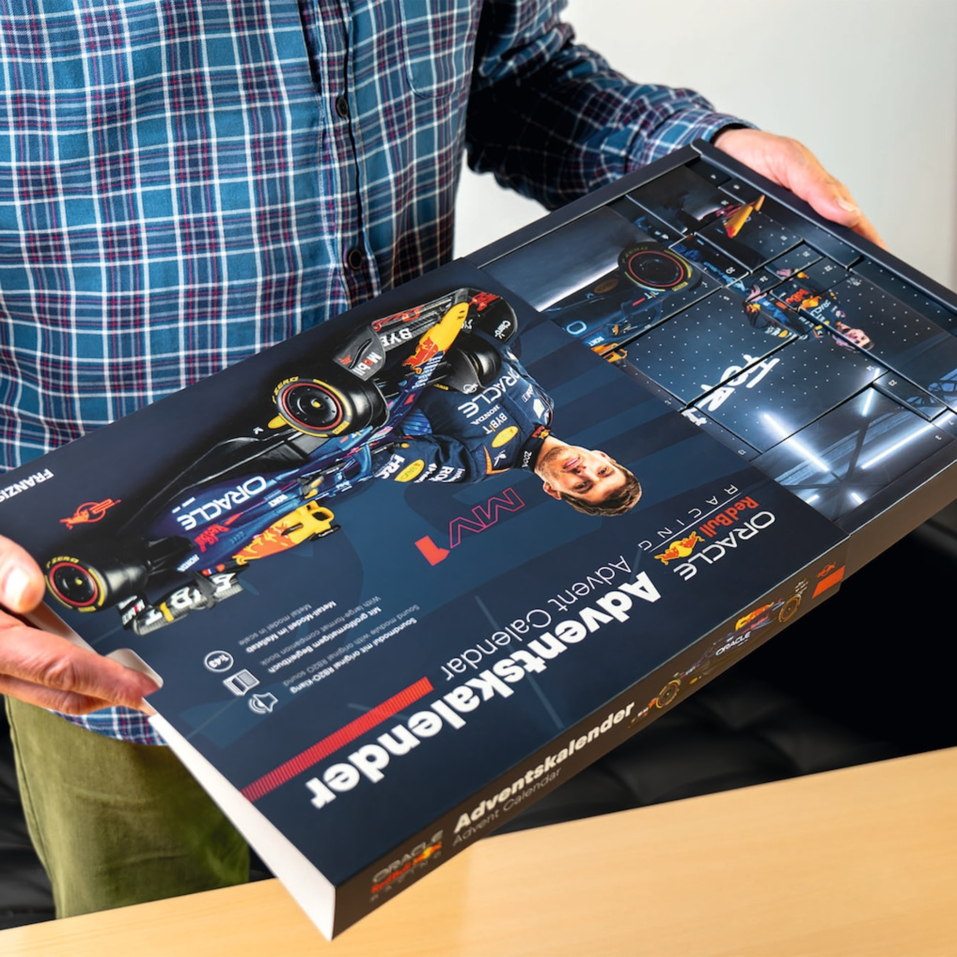 McLaren and Red Bull Advent Calendar Bundle Thumbnail 7